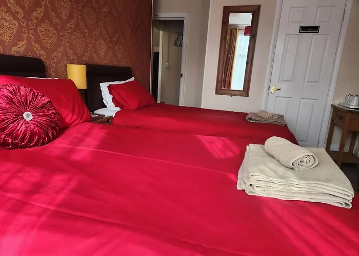 Twin Palms Guesthouse