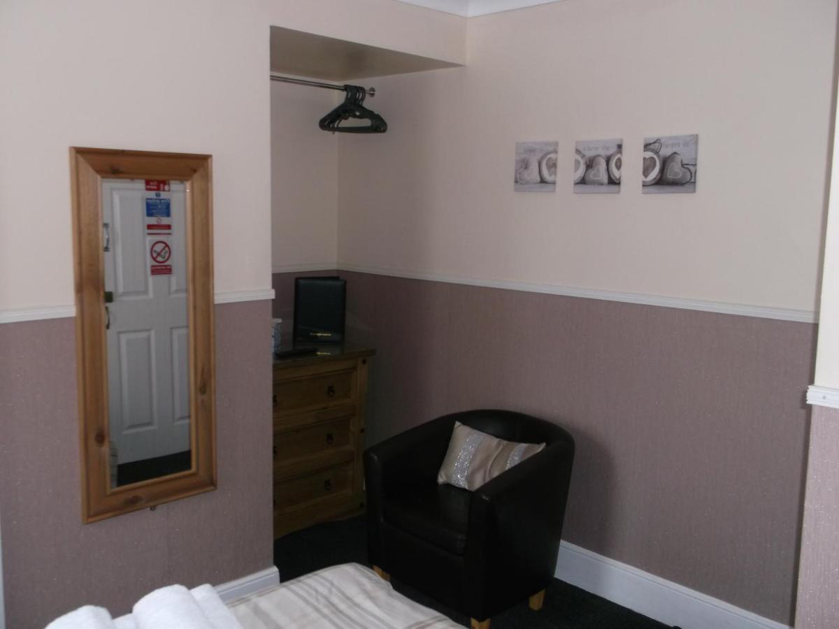 Twin Palms Гостевой дом 2*